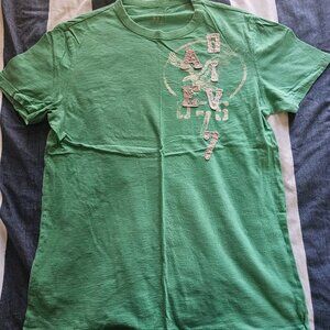Green American Eagle T-Shirt Medium